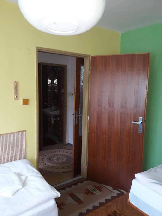 Hikers Paradise Private Apartment In Poprad Esterno foto